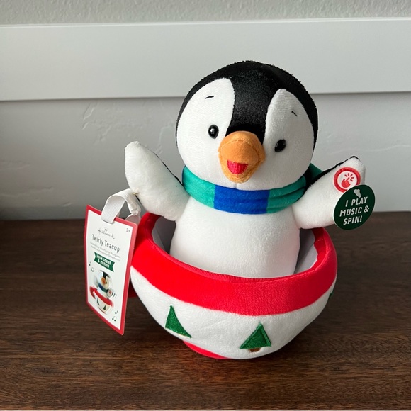 NWT Hallmark Penguin Animated Plush and Puzzle Bundle - Picture 2 of 13